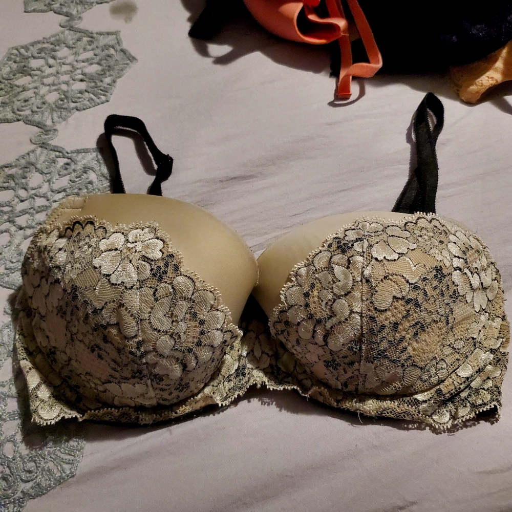 Victoria secret bra